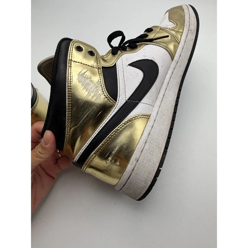 Jordan Air Jordan 1 Mid Metallic Gold DC1419-700 Mens Size 13 No Box